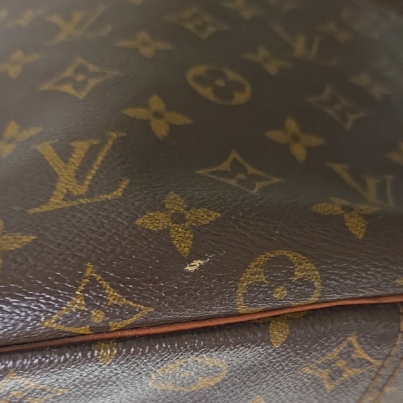 Louis Vuitton Brown Monogram Messenger Bag - Picture 12 of 14